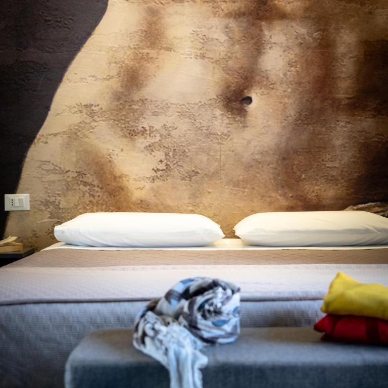 Dea's Rooms - Camera Matrimoniale con Balcone - 1
