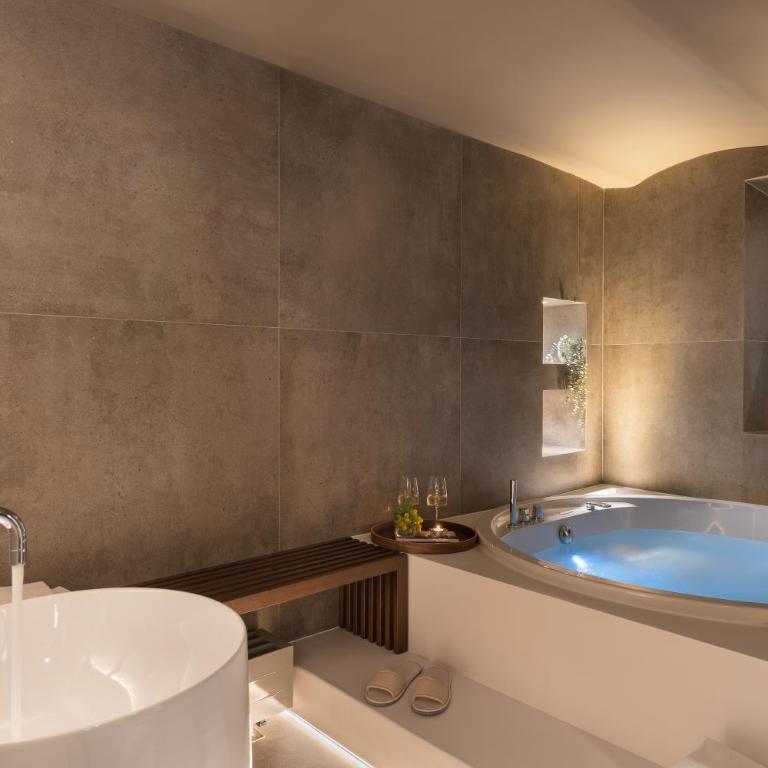 Arts & Crafts Luxury Suites - Camera King con Vasca Idromassaggio - 1
