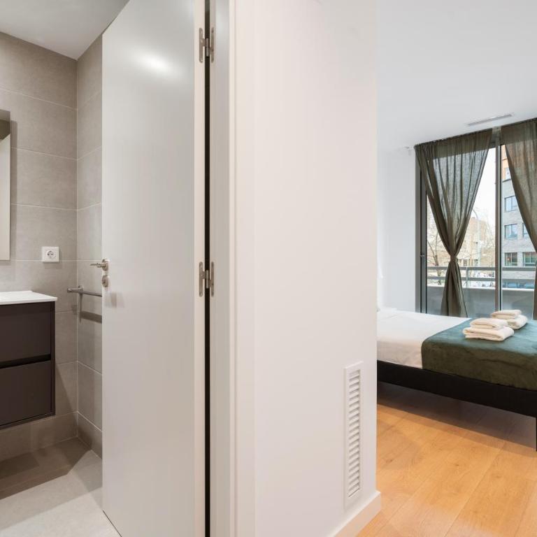 Diagonal Mar Monthly 2BR Pools Parking - Apartment - 17