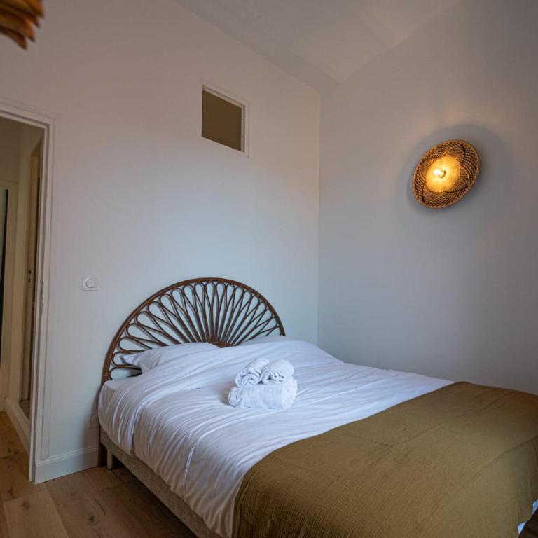Lume appart vue mer au coeur ville à deux pas plage port citadelle - Appartement - 23
