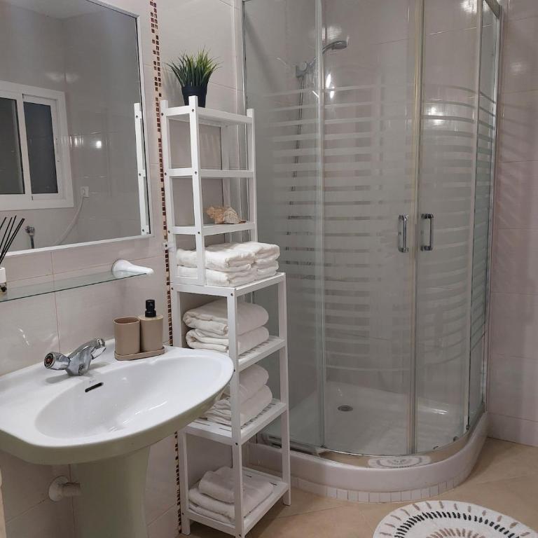 Cozy beach apartment - Apartamento de 3 dormitorios con balcón - 17