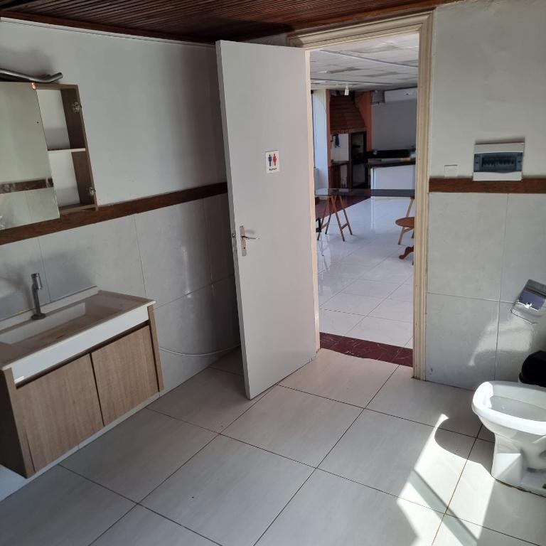 Casa amplia con piscina - Casa de 3 dormitorios - 13