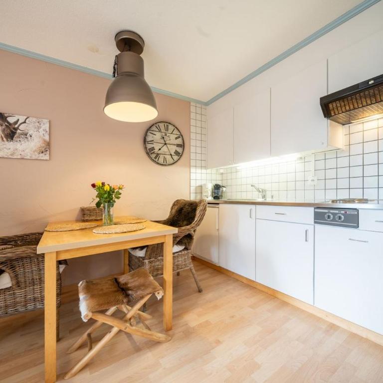 Chasa Valluns 5301 - Studio - Studio mit Balkon - 4