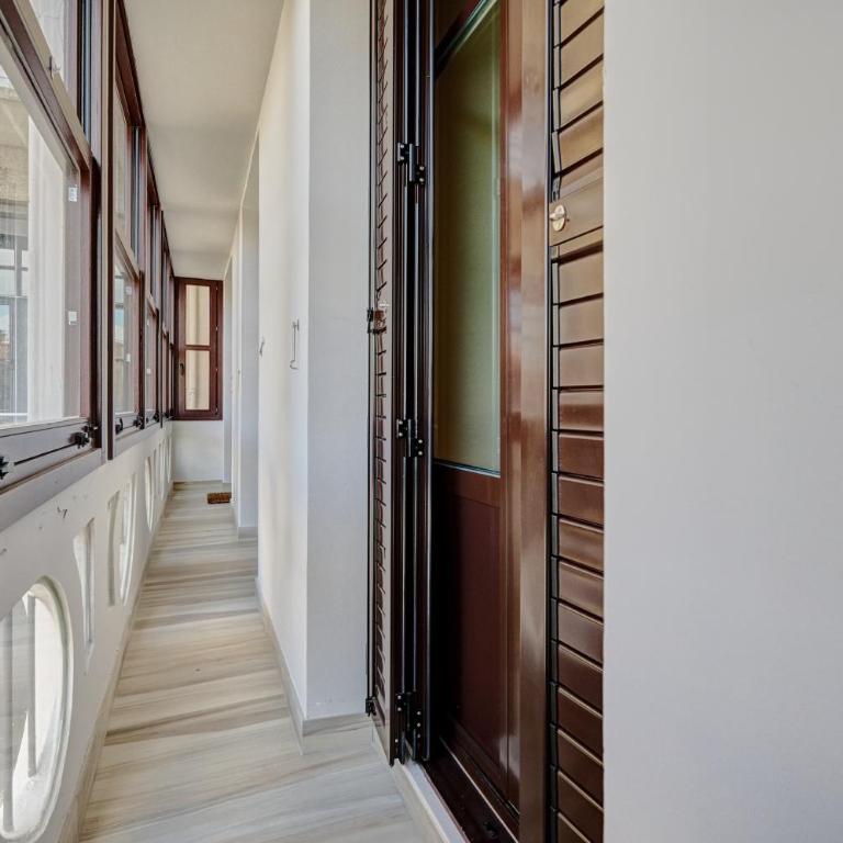 Apartamento Castillo by Clabao - Three-Bedroom Apartment - 35