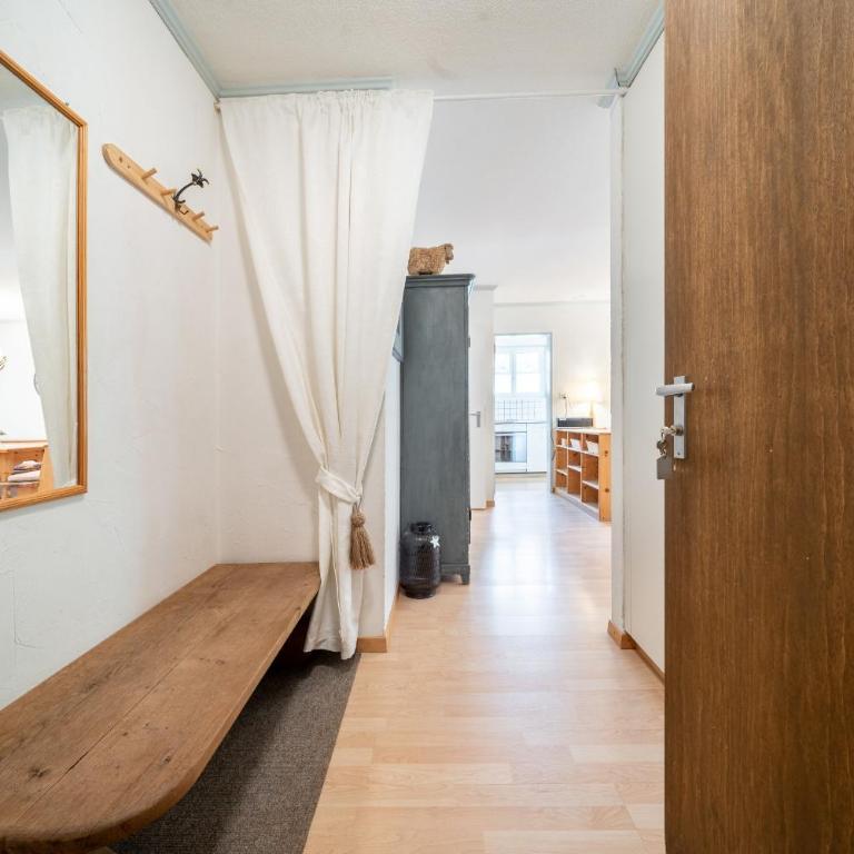 Chasa Valluns 5302 - WG - Apartment mit Aussicht und Balkon - 14