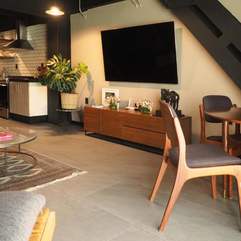 Duplex Industrial by The Local Way - Two-Bedroom Apartment - 20
