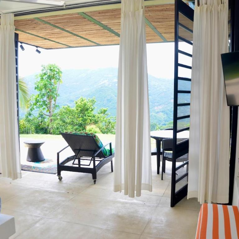Villa en Club Campestre Mesa de Yeguas - Four-Bedroom Villa - 6