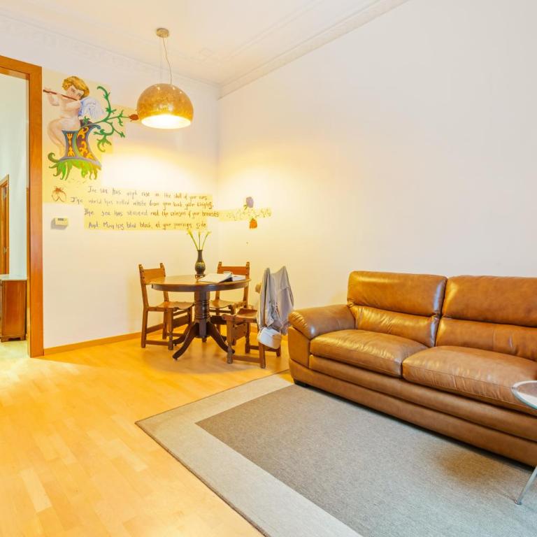 Quiet, vibrant 2 bedroom in pedestrian Eixample - Apartment - 2