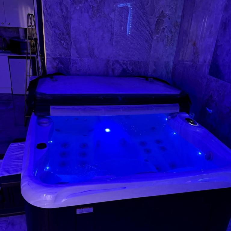 Golden house 2 - Jacuzzi - One-Bedroom Apartment - 5