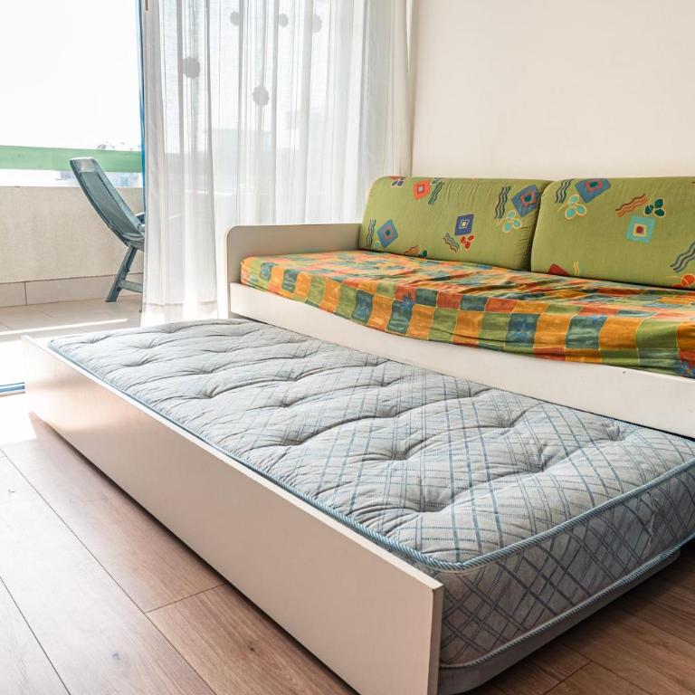 Enjoy the sea view from our spacious balcony - Appartamento - 12