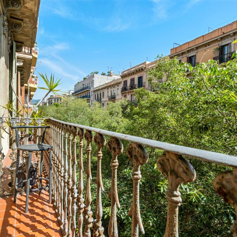 5BR for 7 Elevator Walk to Sant Antoni - Apartment - 6