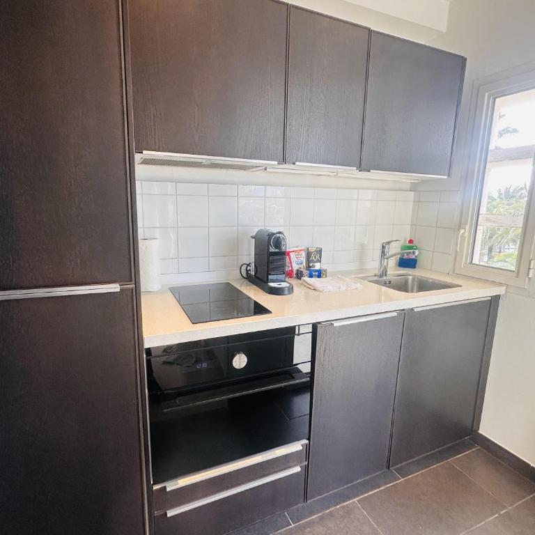 One bedroom apartment with a sea view right by the Croisette beaches and the center of Cannes. - 2287 - One-Bedroom Apartment - 10