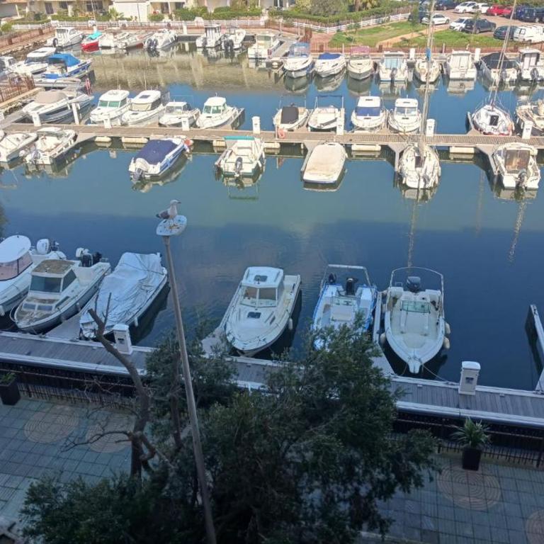 Appartement T2 vue Mer et Port,2 balcons, Parking privé - Apartamento con vistas al mar - 24