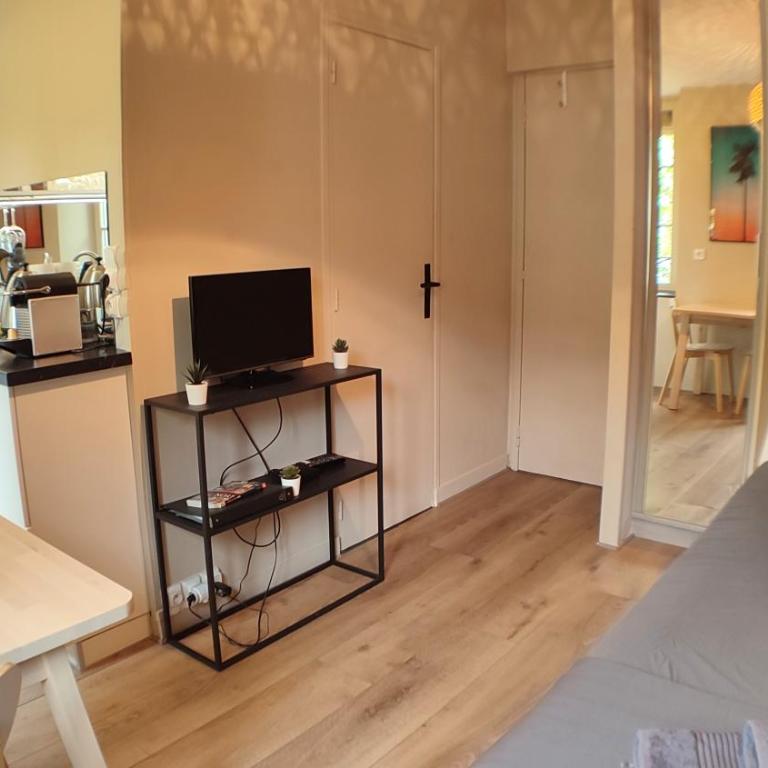 LET'S Studio L'Escale in Lyon - Appartement 1 Chambre - 7