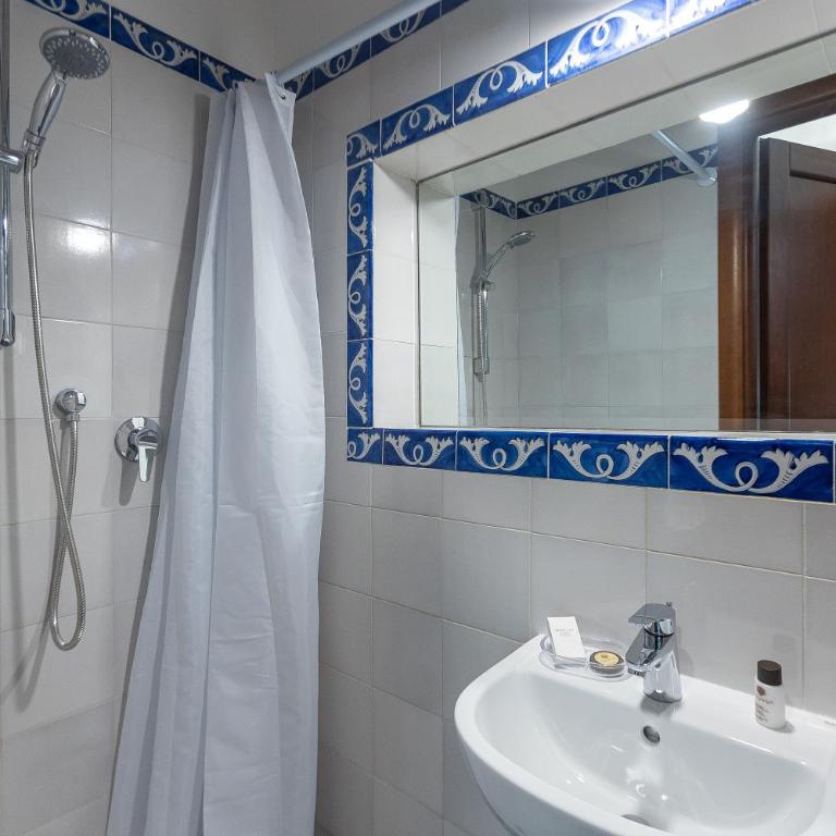 Amazing Apartment Trastevere - Appartamento con 2 Camere da Letto e Balcone - 42