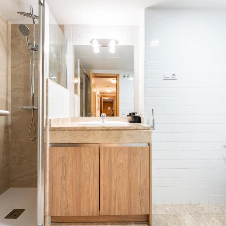 María Zambrano City Center & Parking - Apartamento de 3 dormitorios Premium - 33