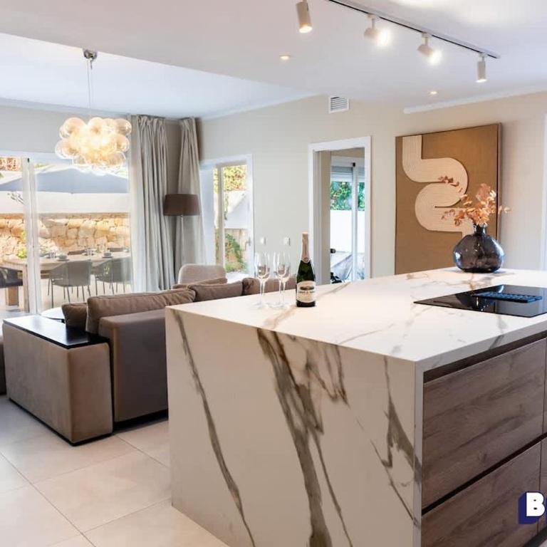 Luxurious Marbella Apt Near Puerto Banus - Hot Tub - Apartamento - 9