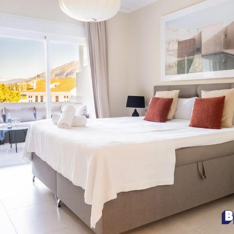 Luxurious Marbella Apt Near Puerto Banus - Hot Tub - Apartamento - 2