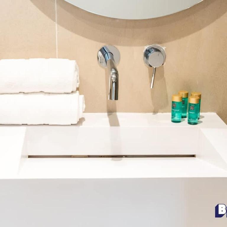Luxurious Marbella Apt Near Puerto Banus - Hot Tub - Apartamento - 37