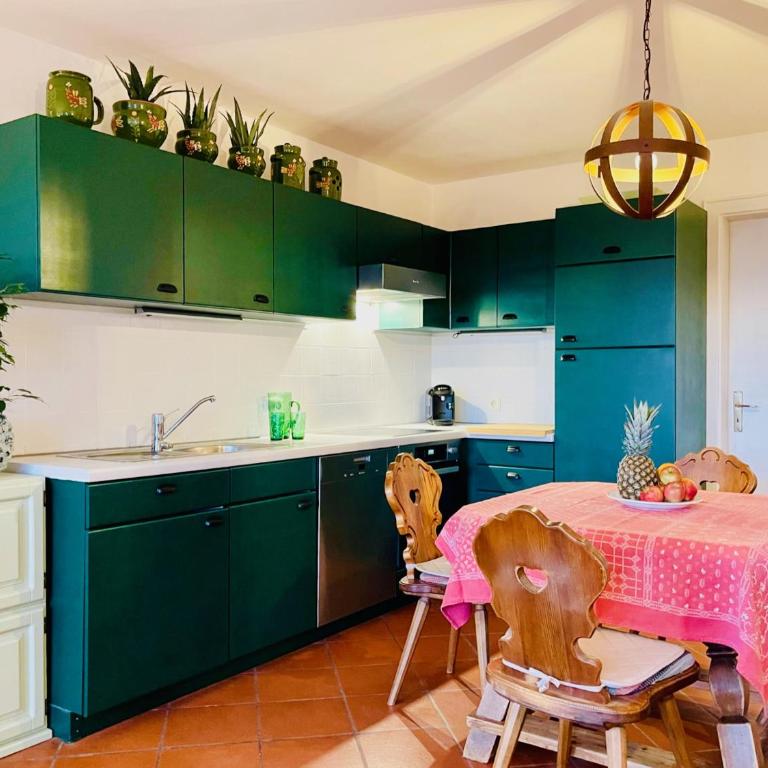 Apartment in South Tyrol with a beautiful panoramic view - One-Bedroom Apartment with Balcony - 28