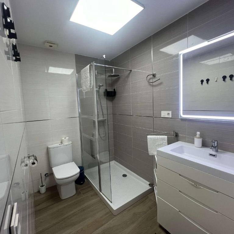 Triple A Location Rents Fast by Better Bookings - Apartamento - 4