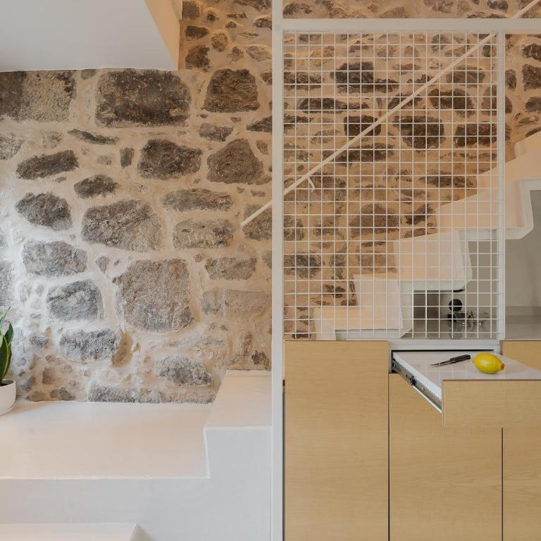 Casa Dorado - One-Bedroom Apartment - 6