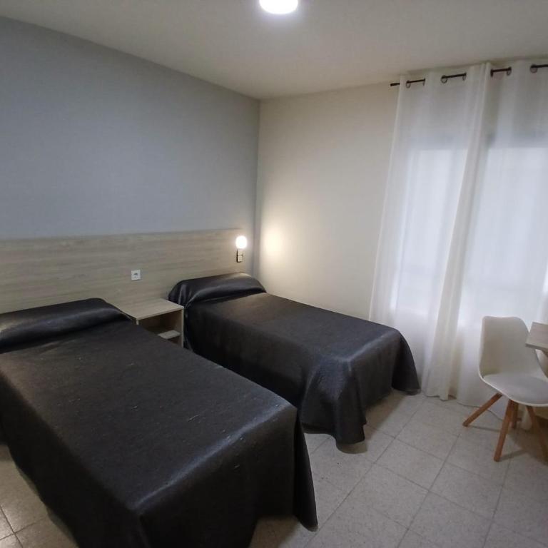 Hotel Congra - Habitación Doble - 2 camas - 4