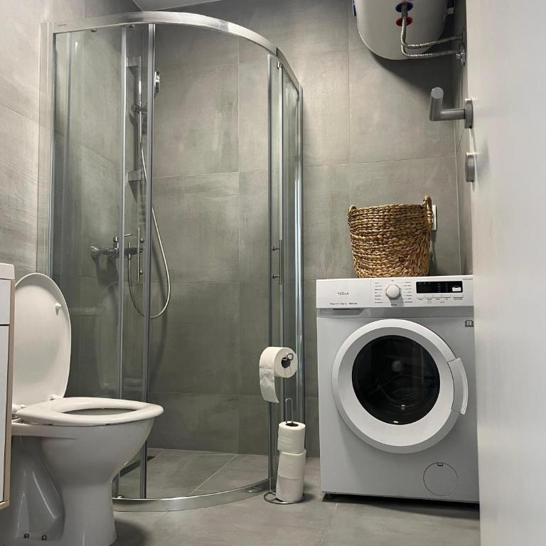 Sassy - Two-Bedroom Apartment - 25