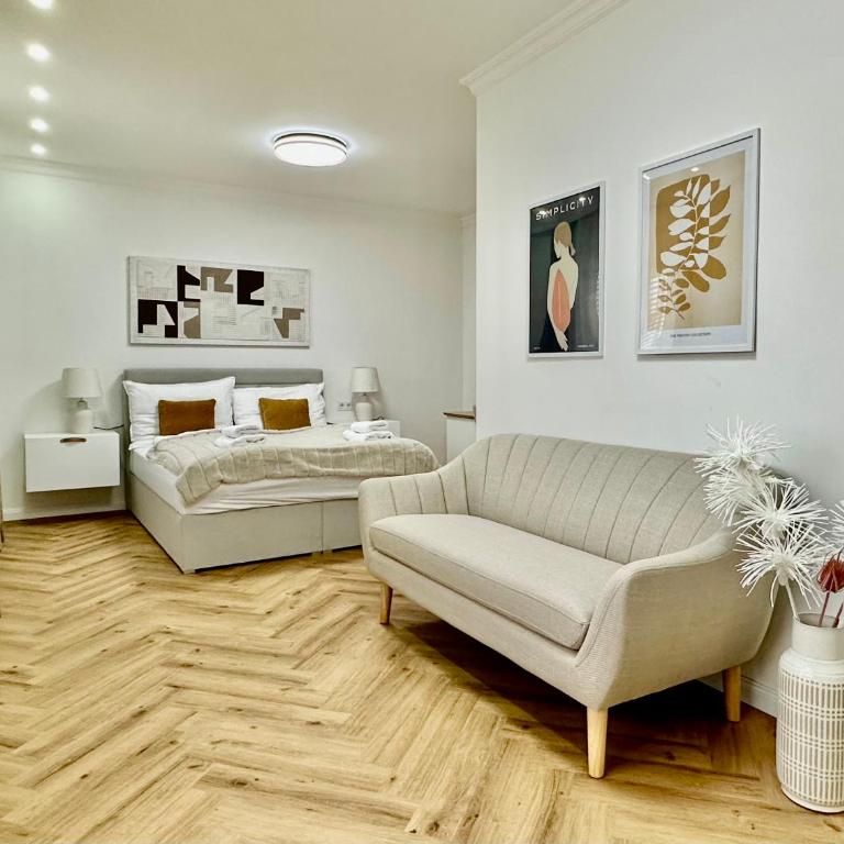 MIRABELLE Homes - Apartment mit 2 Schlafzimmern mit Balkon und Terrasse - 1