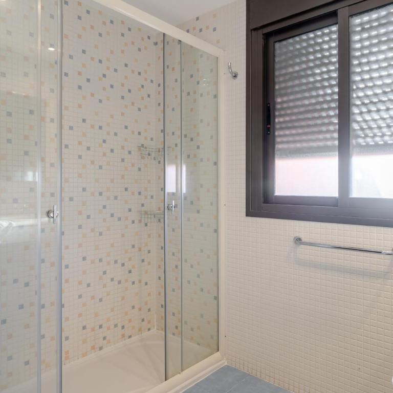 El Mocan Deluxe House - Padel, Pool & Terrace - Apartamento con vistas a la piscina - 20