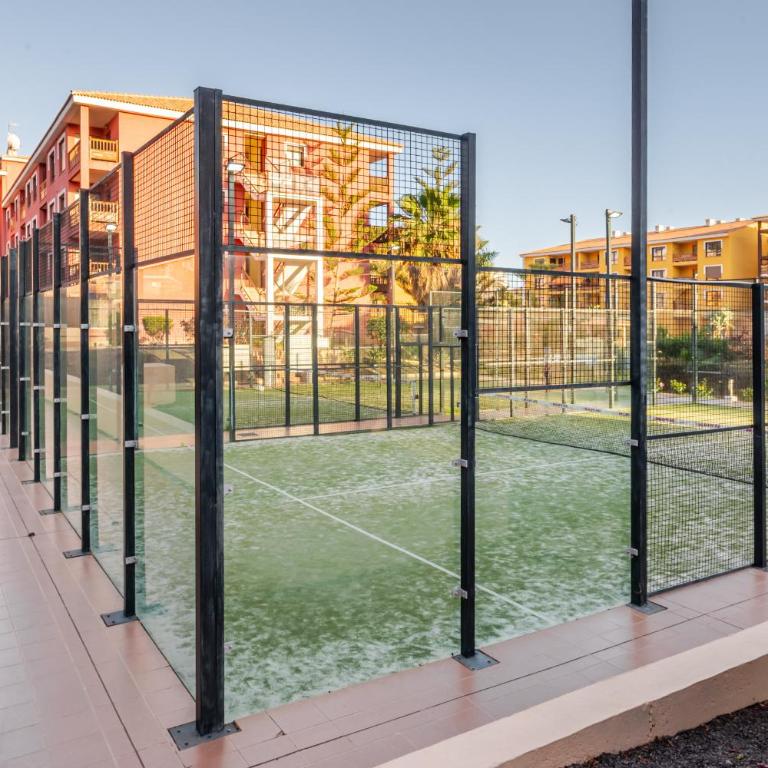 El Mocan Deluxe House - Padel, Pool & Terrace - Apartamento con vistas a la piscina - 37