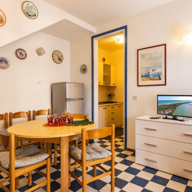 Cozy townhouse for families with pool and garden - Appartamento - 2