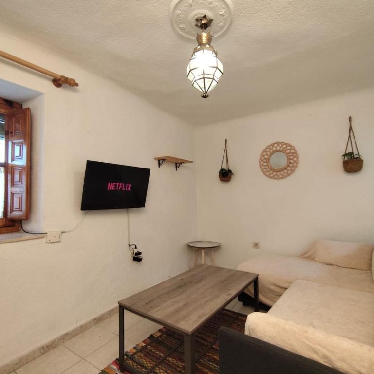 Casita del Albaicin - Two-Bedroom House - 1