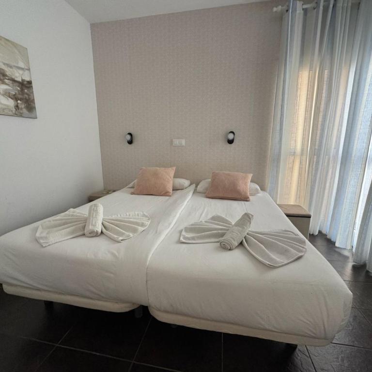 White Sensation - One-Bedroom Apartment - 16