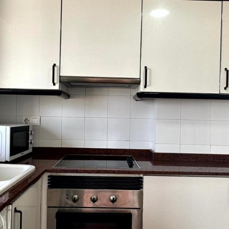 CAPRI GANDIA PRIMERA LÍNEA - Alquiler solo familias - Apartamento 1 dormitorio con vistas al mar y terraza - 20