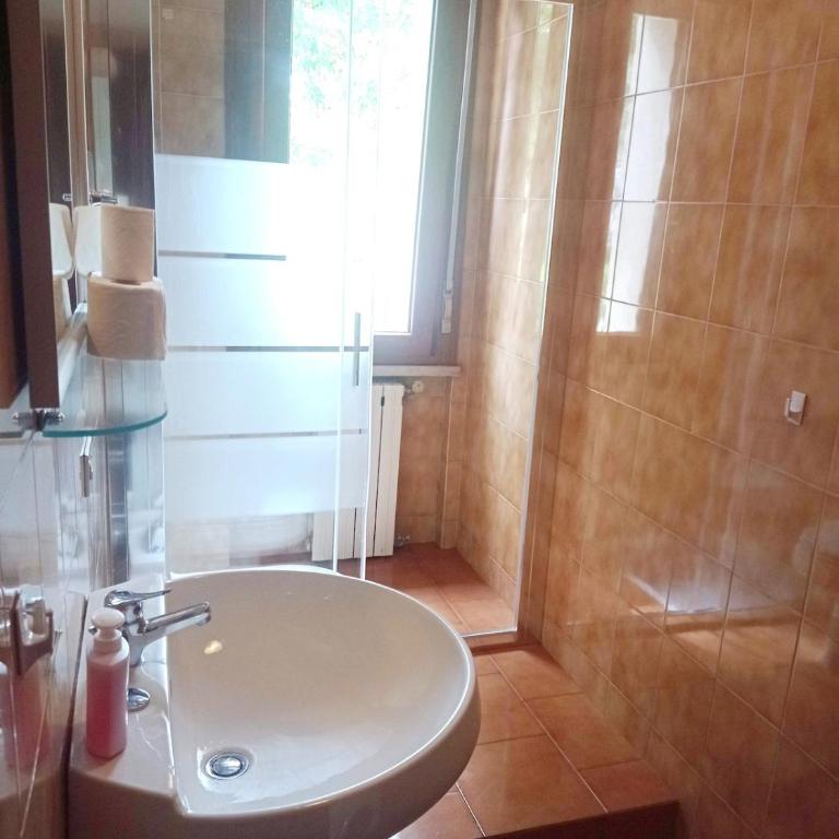 Residential zone, immersed in the green, wifi - Appartamento Deluxe con 3 Camere da Letto - 16