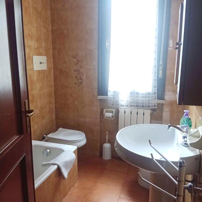 Residential zone, immersed in the green, wifi - Appartamento Deluxe con 3 Camere da Letto - 21