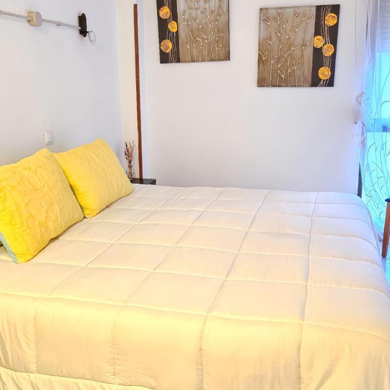 Hostal La Rosa - Deluxe King Room - 5