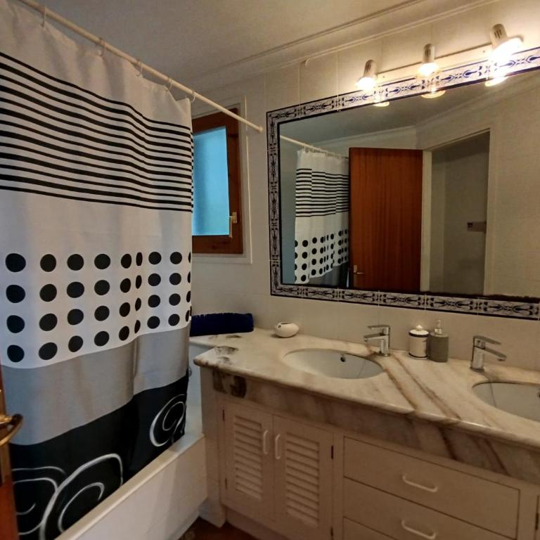 Casa amb encant i una àmplia sortida al jardí - Apartment mit 2 Schlafzimmern - 13