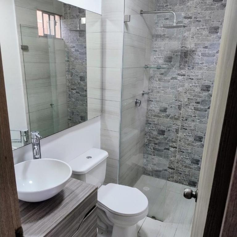 Family space, 20 minutes to the stadium - Apartamento de 3 dormitorios - 2