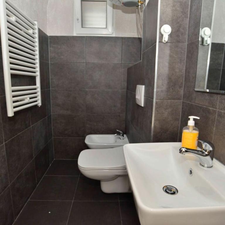 Apartments Boka bay - Two-Bedroom Apartment with Balcony and Sea View - 18