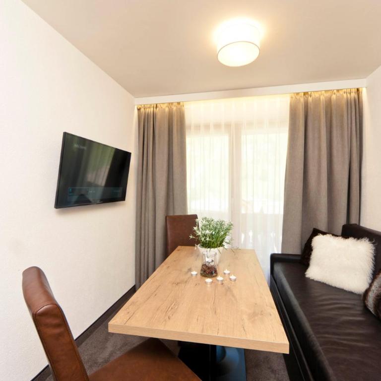 Waldpark Hotel Garni - Superior Apartment mit Stellplatz in der Garage - 6
