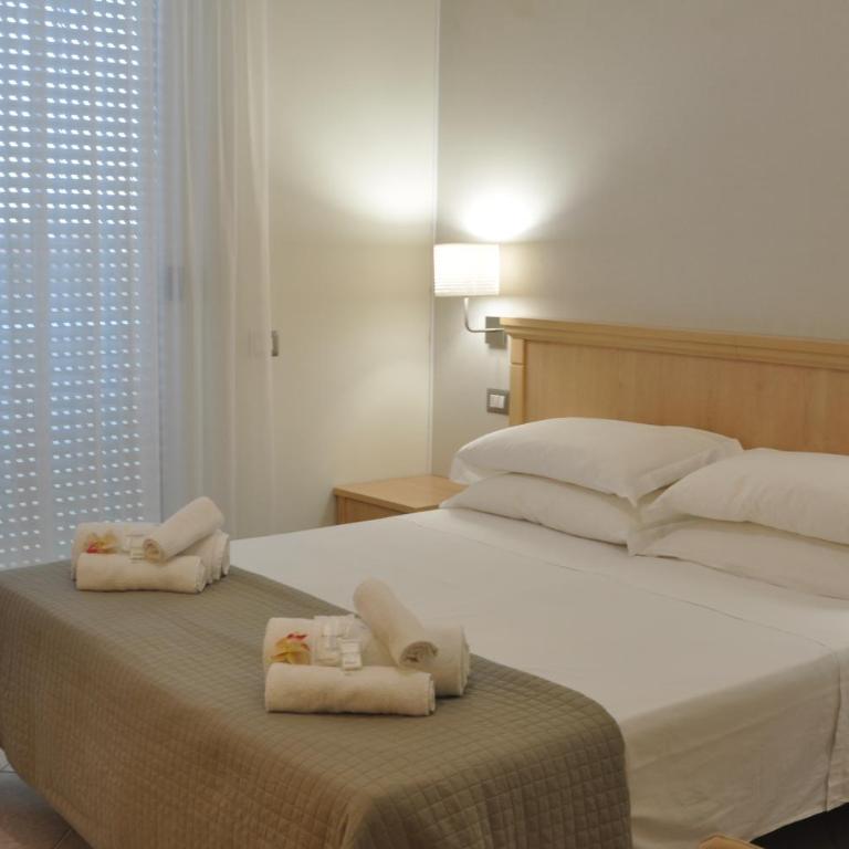 Hotel Adriatic&Beauty - Camera Matrimoniale con Balcone - 1