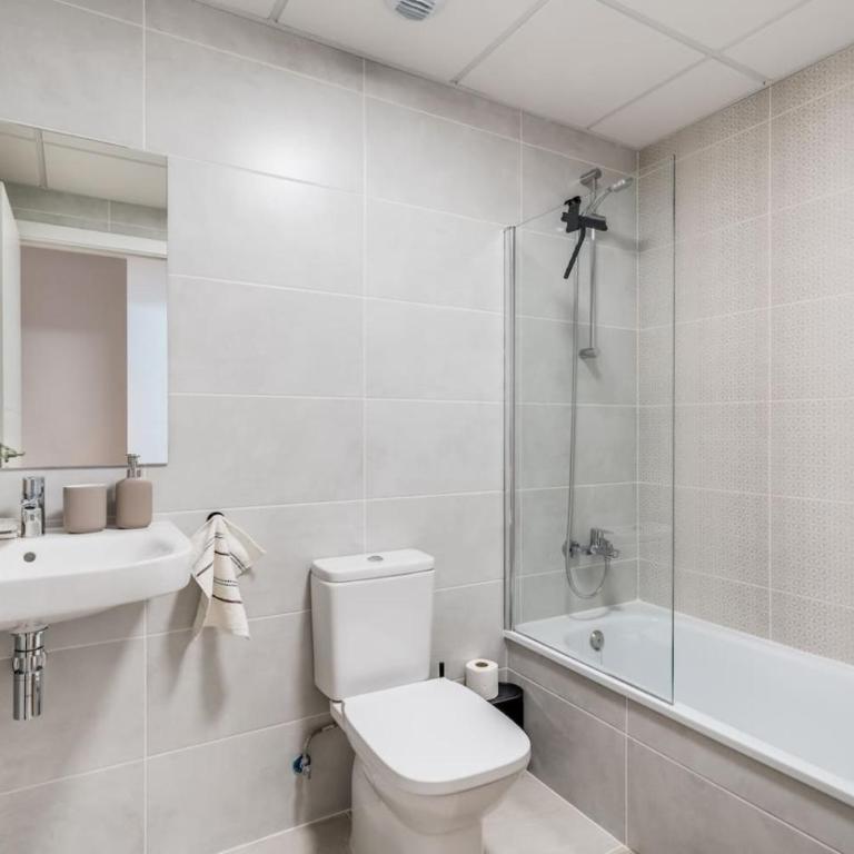Garden Apartment Aranya - Pool, Gym and CoWorking Space - Apartment - 20