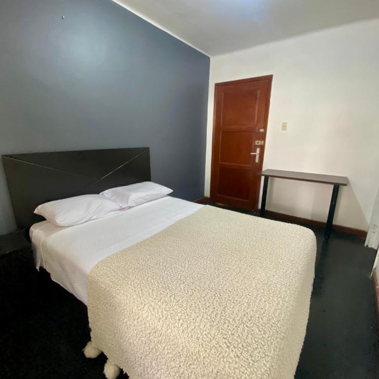 Habitaciones Independientes Av Larco - Habitación Doble - 10