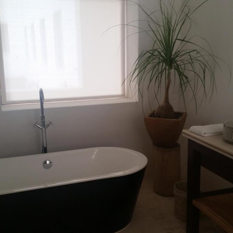 Hotel Boutique Casareyna - Superior Double Room with tub - 1