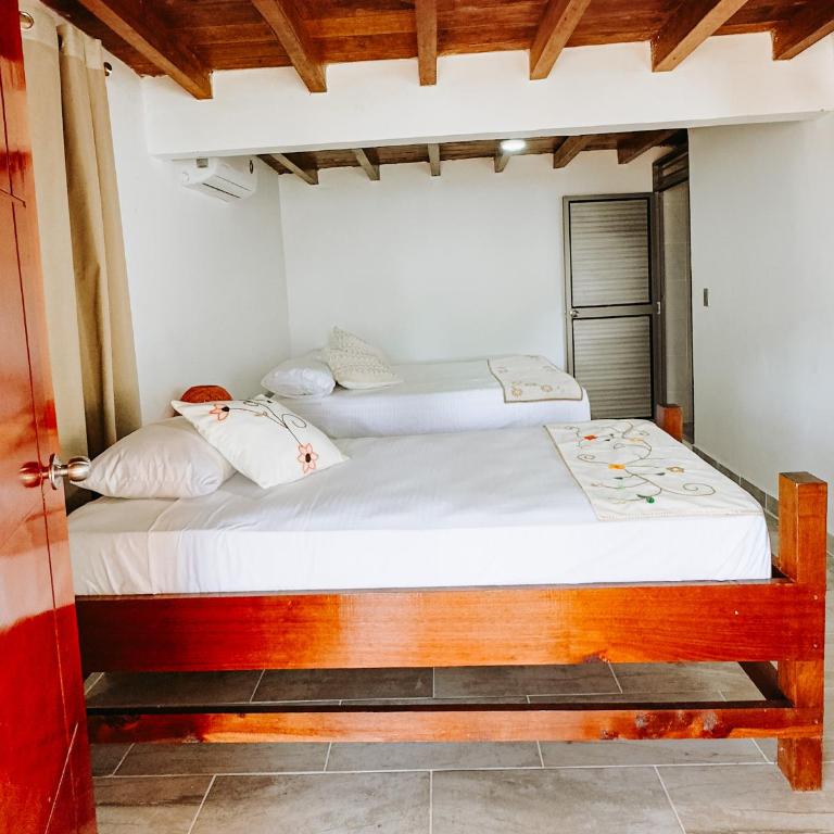 Casa Hotel La Cherna - Habitación Doble con vistas - 1 o 2 camas - 3