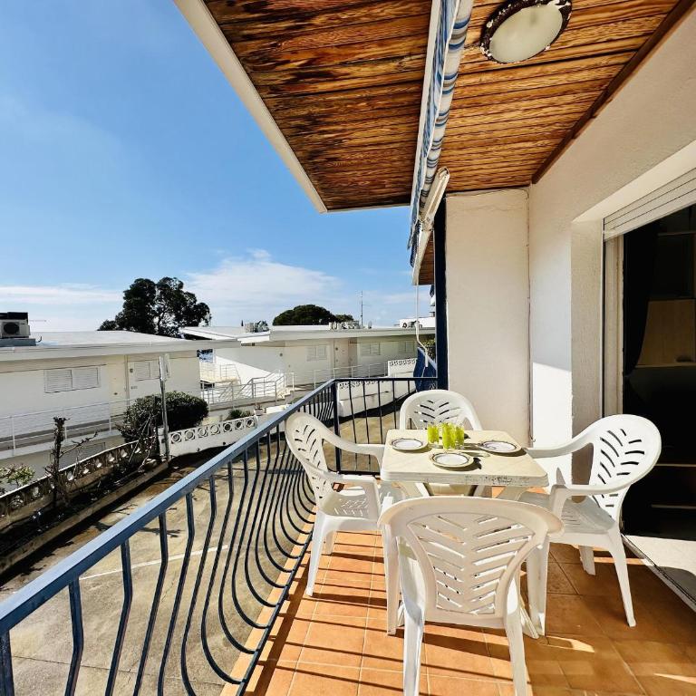Cómodo Apartamento Cerca de la Playa en Roses - ES-258-124 - Apartment - 9