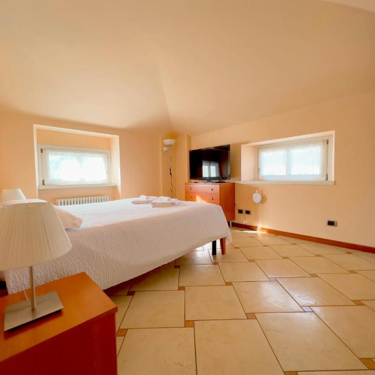I tetti nel Centro palazzo storico - Appartamento con 1 Camera da Letto - 1