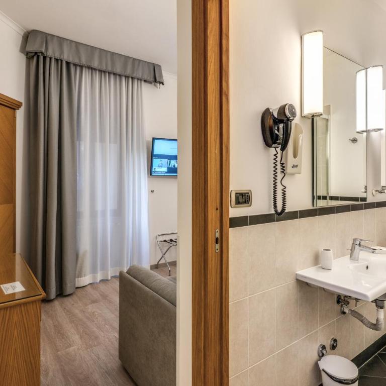Roma dei Papi B&B - Camera Familiare - 6